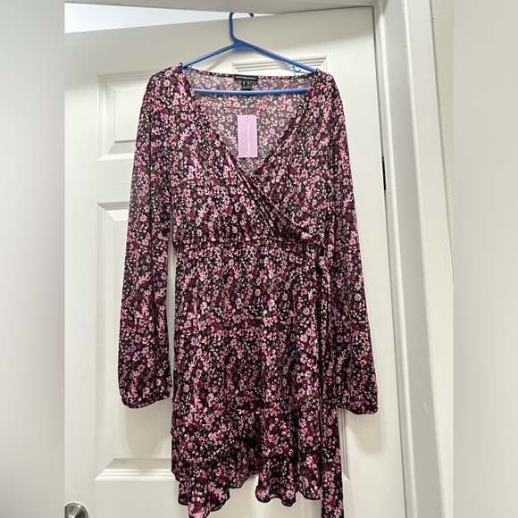 SWS Floral V-Neck Summer Dress - Picture 3 of 8